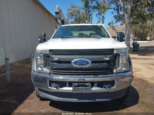 Ford F-550 Chassis Xl 2019 1FD0X5HT2KEC16389 Image 12
