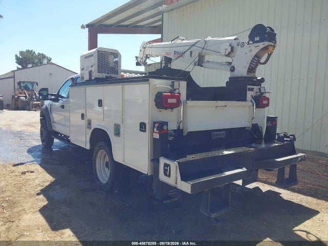 Ford F-550 Chassis Xl 2019 1FD0X5HT2KEC16389 Image 3