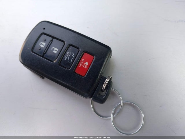 Toyota Rav4 Xle 2018 2T3RFREV4JW720672 Image 11