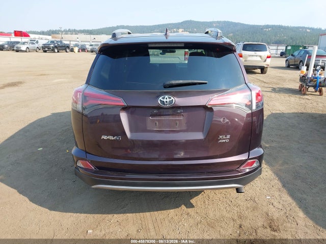 Toyota Rav4 Xle 2018 2T3RFREV4JW720672 Image 16