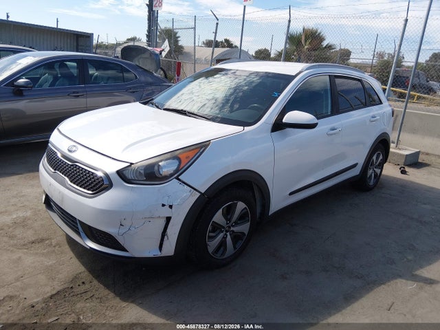 KIA NIRO LX 2017 KNDCB3LC3H5051652 Image 2