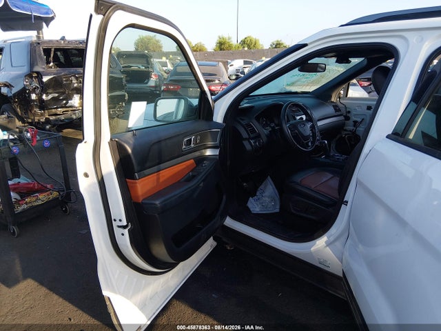 1FM5K7D89KGA60499 Ford EXPLORER XLT