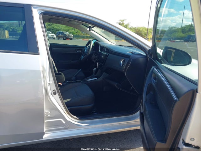 5YFBURHE9HP578214 Toyota COROLLA LE