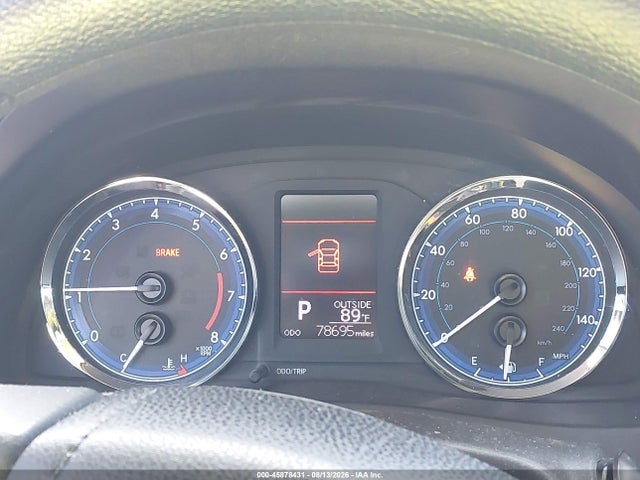 5YFBURHE9HP578214 Toyota COROLLA LE
