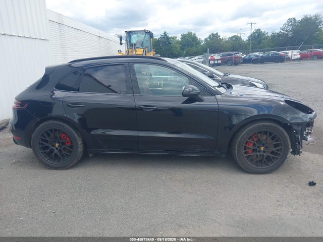 2017 Porsche Macan Gts მანქანა იყიდება აუქციონზე, vin: WP1AG2A53HLB51686, აუქციონის ნომერი: 45878449