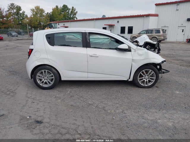 2013 Chevrolet Sonic Lt Auto მანქანა იყიდება აუქციონზე, vin: 1G1JC6SG6D4132325, აუქციონის ნომერი: 45878457