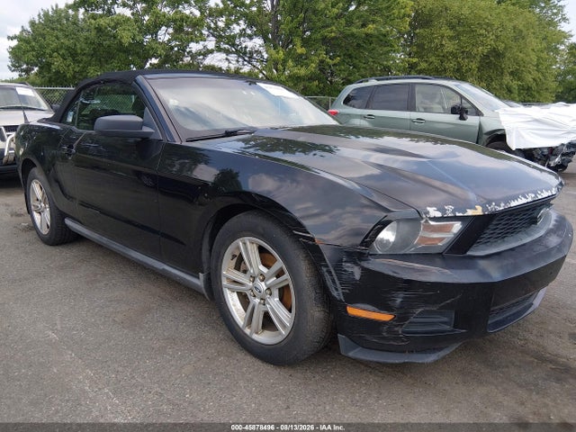 2010 Ford Mustang V6/v6 Premium მანქანა იყიდება აუქციონზე, vin: 1ZVBP8EN0A5128604, აუქციონის ნომერი: 45878496