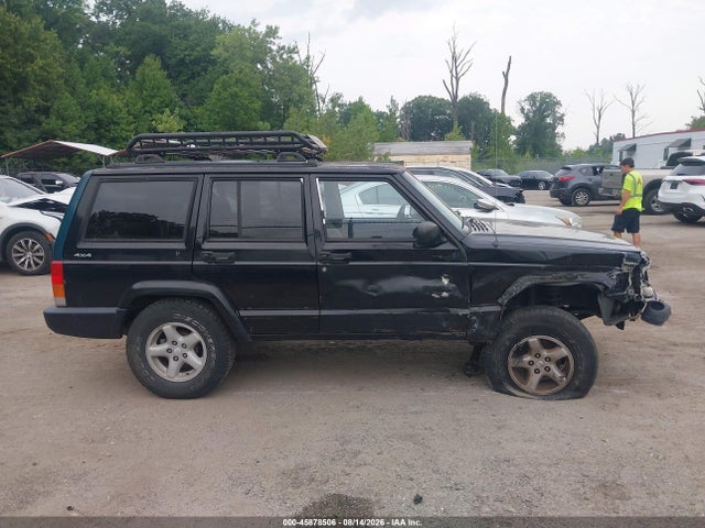 Продажа на аукционе авто 2000 Jeep Cherokee Sport, vin: 1J4FF48S6YL180398, номер лота: 45878506
