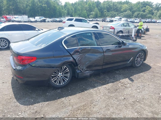 45878544 :رقم المزاد ، WBAJA7C57KWC78198 vin ، 2019 Bmw 5 Series 530i Xdrive مزاد بيع