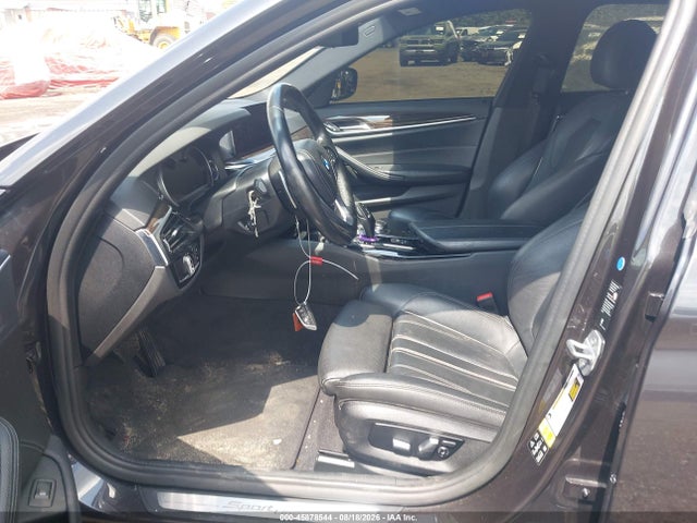 45878544 :رقم المزاد ، WBAJA7C57KWC78198 vin ، 2019 Bmw 5 Series 530i Xdrive مزاد بيع