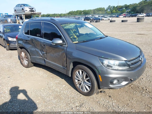 2012 Volkswagen Tiguan Se მანქანა იყიდება აუქციონზე, vin: WVGAV7AX0CW088393, აუქციონის ნომერი: 45878546