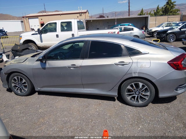 45878567 :رقم المزاد ، 2HGFC2F59JH550487 vin ، 2018 Honda Civic Lx مزاد بيع