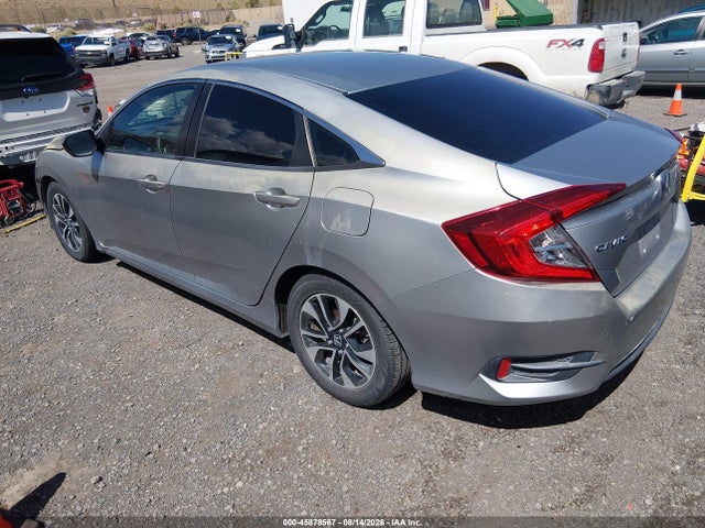 45878567 :رقم المزاد ، 2HGFC2F59JH550487 vin ، 2018 Honda Civic Lx مزاد بيع