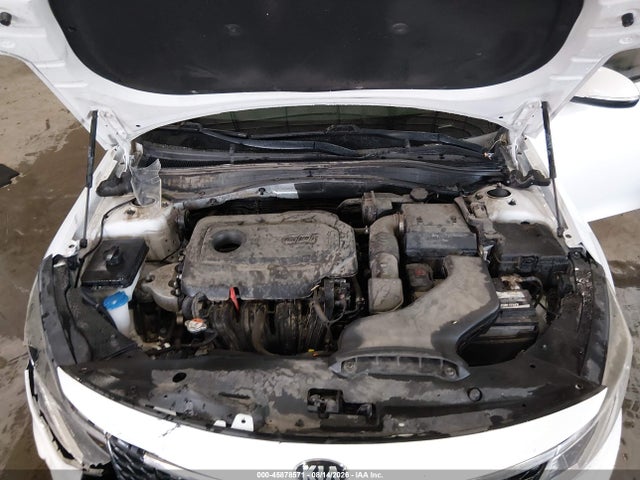KIA Optima Lx 2018 5XXGT4L34JG225881 Image 10