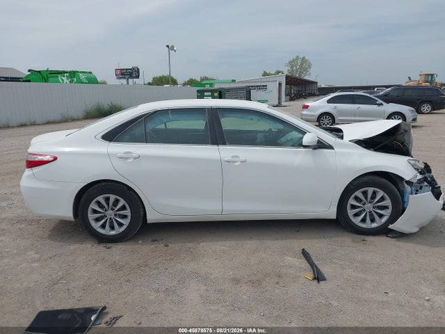 Aukcja sprzedaży 2015 Toyota Camry Le, vin: 4T4BF1FK3FR477028, numer aukcji: 45878575