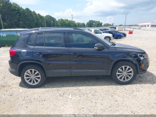 Продажа на аукционе авто 2017 Volkswagen Tiguan 2.0t/2.0t S, vin: WVGAV7AX9HK054497, номер лота: 45878595
