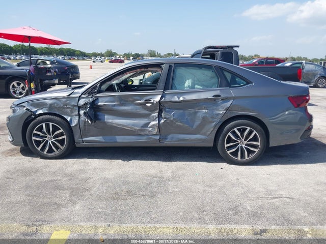 2025 Volkswagen Jetta 1.5t Se მანქანა იყიდება აუქციონზე, vin: 3VW7X7BU3SM092446, აუქციონის ნომერი: 45878601