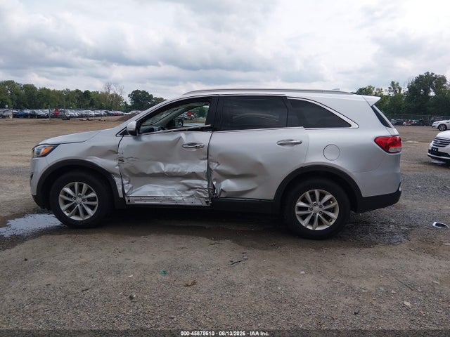 45878610 :رقم المزاد ، 5XYPG4A36HG330516 vin ، 2017 Kia Sorento 2.4l Lx مزاد بيع