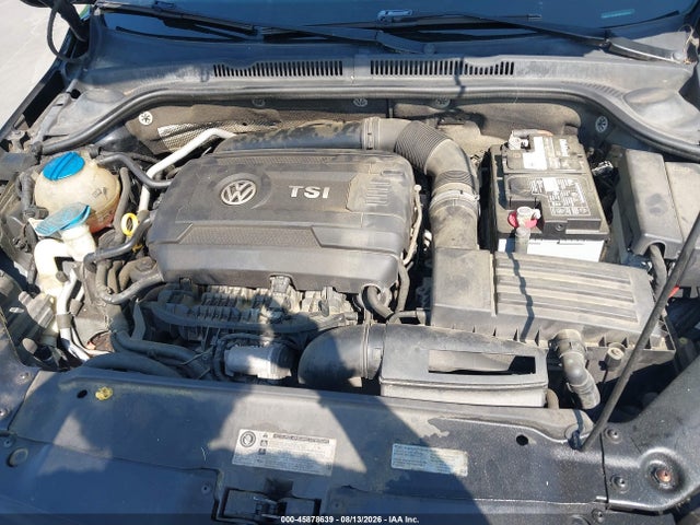 45878639 :رقم المزاد ، 3VWD17AJ9FM228449 vin ، 2015 Volkswagen Jetta 1.8t Se مزاد بيع
