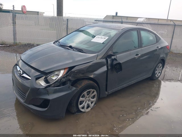 2013 Hyundai Accent Gls მანქანა იყიდება აუქციონზე, vin: KMHCT4AEXDU355953, აუქციონის ნომერი: 45878650