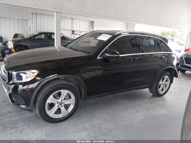45878661 :رقم المزاد ، WDC0G4JB8JV057032 vin ، 2018 Mercedes-benz Glc 300 مزاد بيع