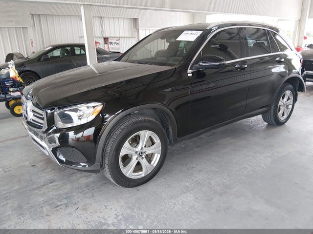 45878661 :رقم المزاد ، WDC0G4JB8JV057032 vin ، 2018 Mercedes-benz Glc 300 مزاد بيع