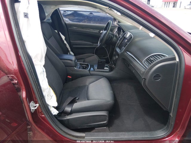 Продаж на аукціоні авто 2020 Chrysler 300 Touring, vin: 2C3CCAAG9LH160257, номер лоту: 45878669
