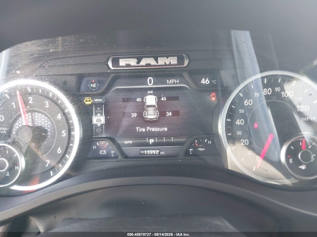 2026 Ram 1500 Laramie  4x4 5'7 Box მანქანა იყიდება აუქციონზე, vin: 3C6SRFJP6T4159661, აუქციონის ნომერი: 45878727
