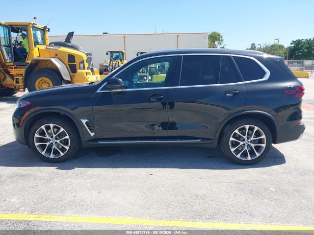 45878746 :رقم المزاد ، 5UX13EU04T9086172 vin ، 2026 Bmw X5 Sdrive40i مزاد بيع