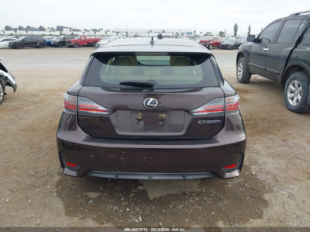 Lexus CT 200H 2014 JTHKD5BHXE2178036 Image 16