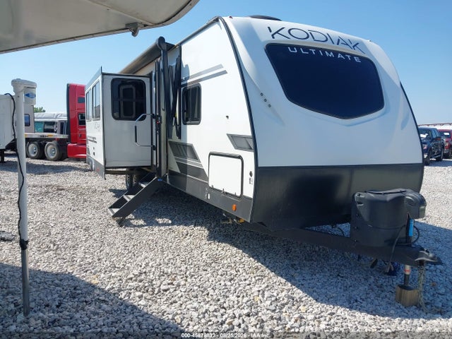 Продажа на аукционе авто 2022 Keystone Kodiak Ultra Lite, vin: 4YDTKDR22NJ974192, номер лота: 45878832