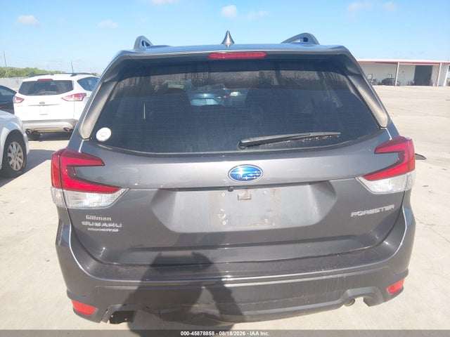 JF2SKAEC7NH413667 Subaru Forester Premium