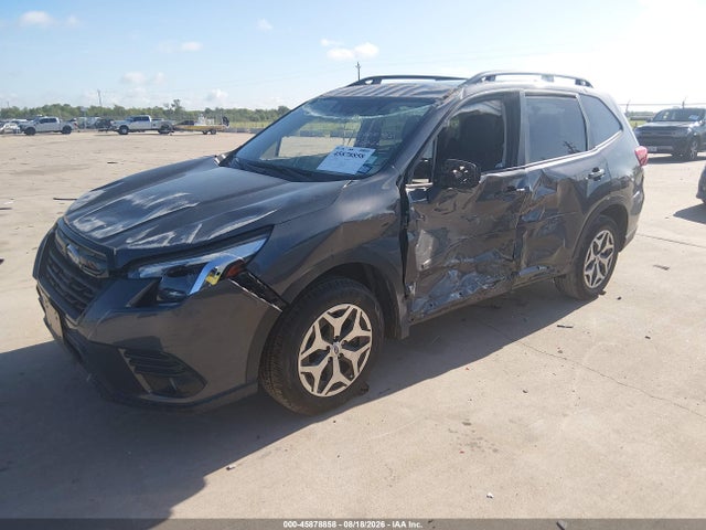 JF2SKAEC7NH413667 Subaru Forester Premium