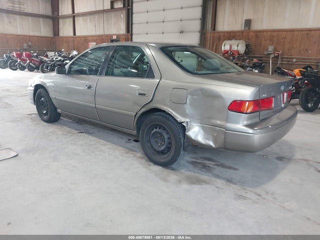 Продажа на аукционе авто 2001 Toyota Camry Le, vin: 4T1BG22K81U048351, номер лота: 45878861