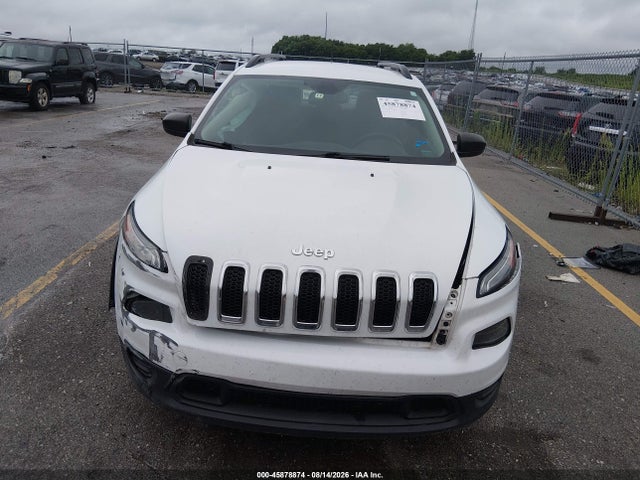 2015 Jeep Cherokee Sport მანქანა იყიდება აუქციონზე, vin: 1C4PJLAB8FW585073, აუქციონის ნომერი: 45878874