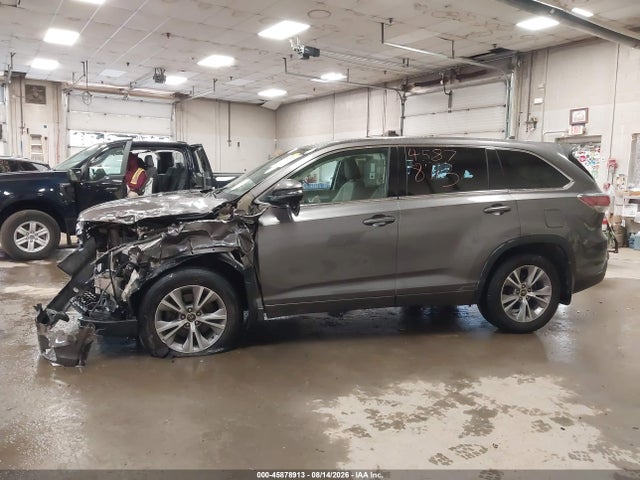 Aukcja sprzedaży 2016 Toyota Highlander Le Plus V6, vin: 5TDBKRFH2GS303521, numer aukcji: 45878913