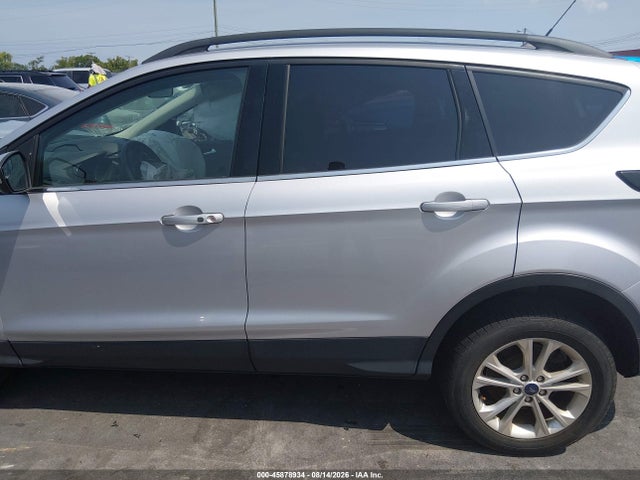 45878934 :رقم المزاد ، 1FMCU9HD7KUB56346 vin ، 2019 Ford Escape Sel مزاد بيع