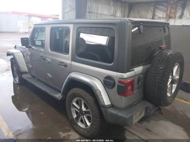 1C4HJXEG9JW246753 Jeep Wrangler Unlimited Sahara 4x4
