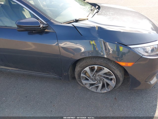 45879027 :رقم المزاد ، 2HGFC2F77HH541315 vin ، 2017 Honda Civic Ex مزاد بيع