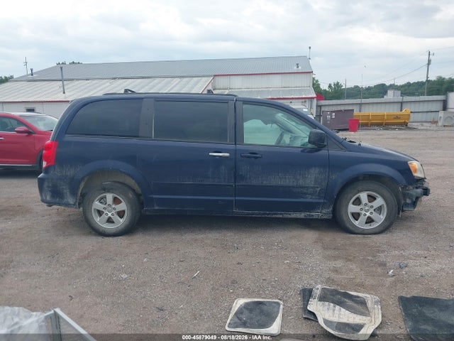 2013 Dodge Grand Caravan Sxt მანქანა იყიდება აუქციონზე, vin: 2C4RDGCG7DR551731, აუქციონის ნომერი: 45879049