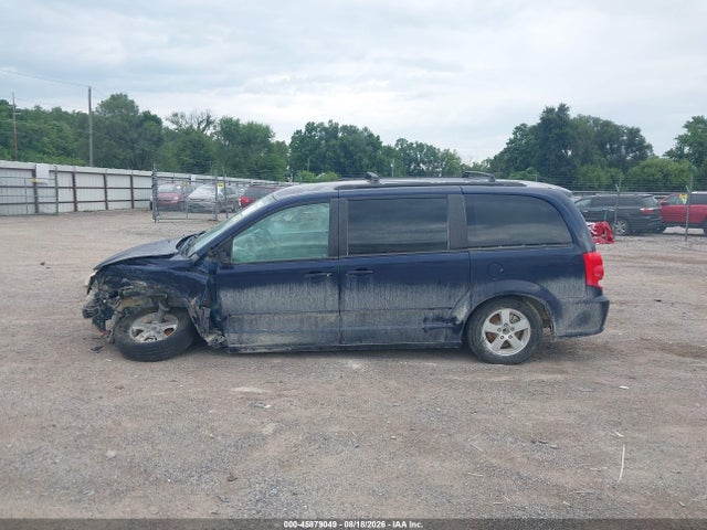 2013 Dodge Grand Caravan Sxt მანქანა იყიდება აუქციონზე, vin: 2C4RDGCG7DR551731, აუქციონის ნომერი: 45879049