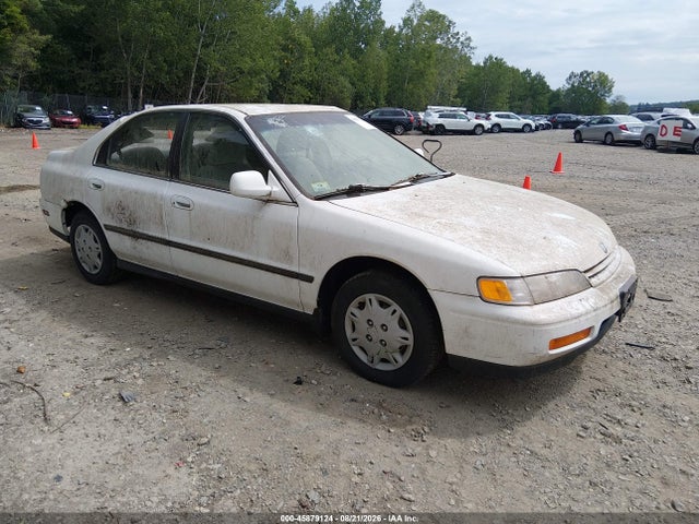 1995 Honda Accord Lx/ex მანქანა იყიდება აუქციონზე, vin: 1HGCD5631SA015136, აუქციონის ნომერი: 45879124