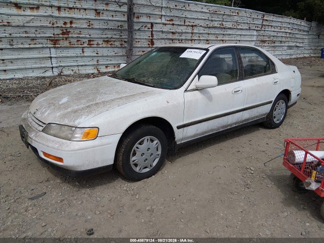 1995 Honda Accord Lx/ex მანქანა იყიდება აუქციონზე, vin: 1HGCD5631SA015136, აუქციონის ნომერი: 45879124