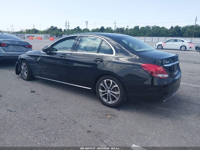 45879137 :رقم المزاد ، 55SWF4JBXGU114811 vin ، 2016 Mercedes-benz C 300 مزاد بيع