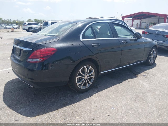 45879137 :رقم المزاد ، 55SWF4JBXGU114811 vin ، 2016 Mercedes-benz C 300 مزاد بيع