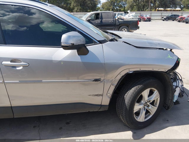 Продаж на аукціоні авто 2020 Toyota Rav4 Xle, vin: 2T3W1RFV3LC045157, номер лоту: 45879183