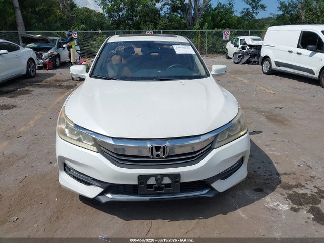 Продаж на аукціоні авто 2017 Honda Accord Ex-l, vin: 1HGCR2F85HA125305, номер лоту: 45879228