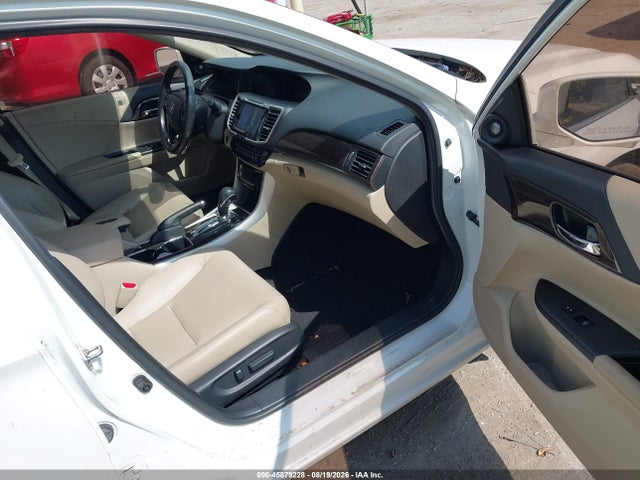 Продаж на аукціоні авто 2017 Honda Accord Ex-l, vin: 1HGCR2F85HA125305, номер лоту: 45879228
