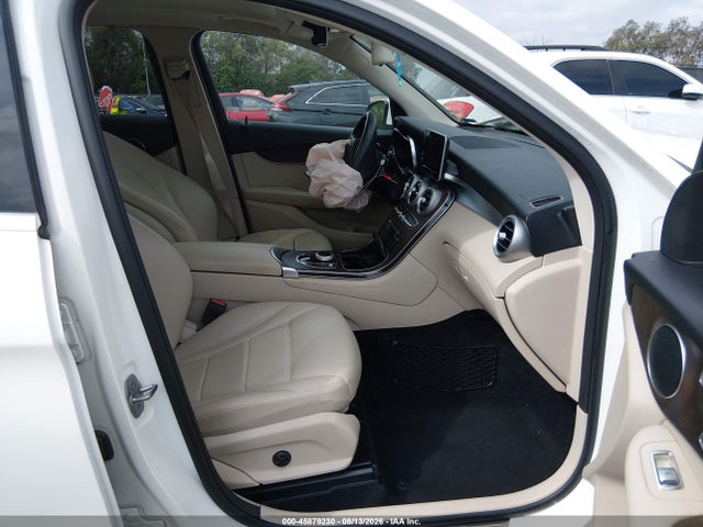 WDC0G4JBXK1000808 Mercedes-Benz GLC 300