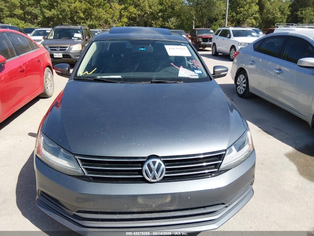2017 Volkswagen Jetta 1.4t Se მანქანა იყიდება აუქციონზე, vin: 3VWDB7AJXHM273075, აუქციონის ნომერი: 45879269